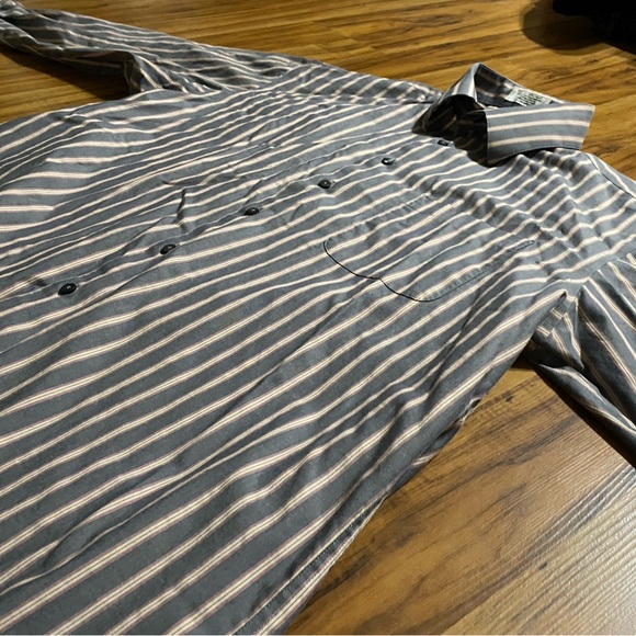 Concepts By Claiborne Men's Button Up Long Sleeve Shirt Size 16-1/2 (34-35) - Picture 14 of 16